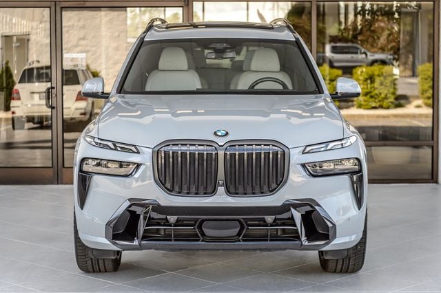 2023 BMW X7 X7 40i xDRIVE M SPORT -  BROOKLYN GRAY ON IVORY - NAV - PANO  - 23007546 - 4