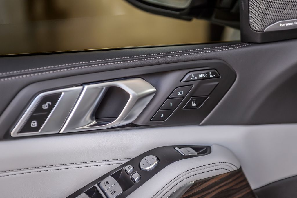 2023 BMW X7 X7 40i xDRIVE M SPORT -  BROOKLYN GRAY ON IVORY - NAV - PANO  - 23007546 - 59