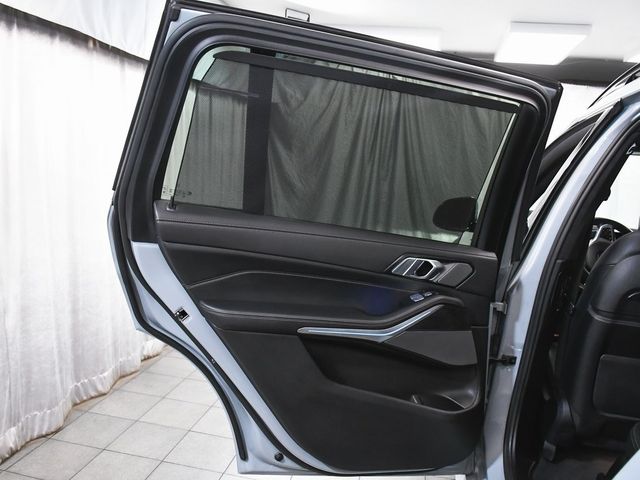 2023 BMW X7 xDrive40i - 22938664 - 10
