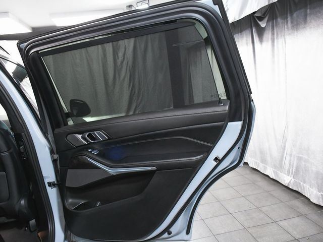 2023 BMW X7 xDrive40i - 22938664 - 13
