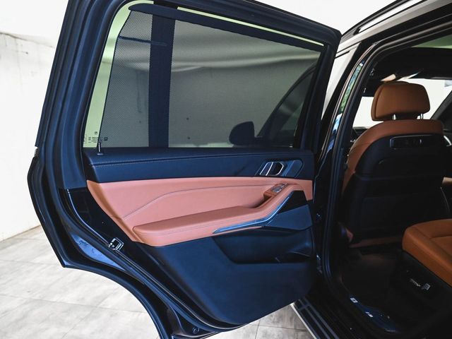2023 BMW X7 xDrive40i - 22887456 - 10