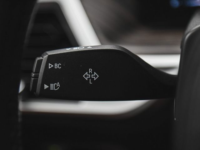 2023 BMW X7 xDrive40i - 22887456 - 28