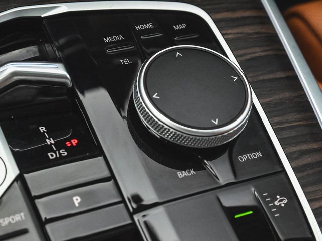 2023 BMW X7 xDrive40i - 22887456 - 34