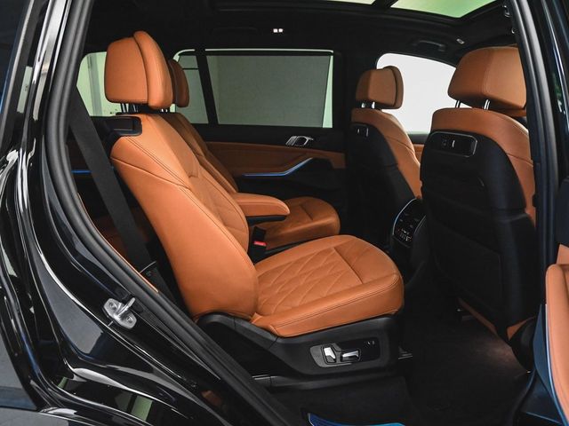 2023 BMW X7 xDrive40i - 22887456 - 38