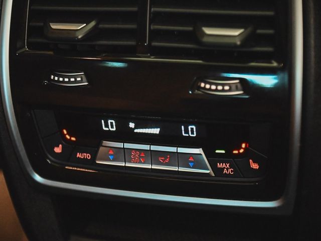 2023 BMW X7 xDrive40i - 22887456 - 40