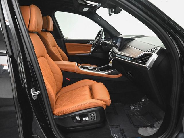 2023 BMW X7 xDrive40i - 22887456 - 42