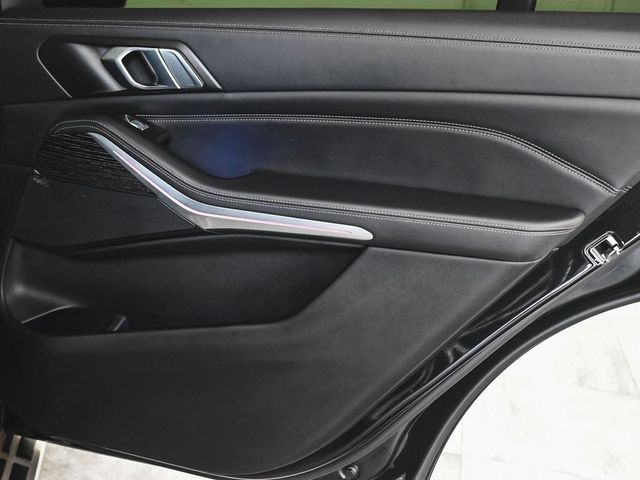 2023 BMW X7 xDrive40i - 22896092 - 10