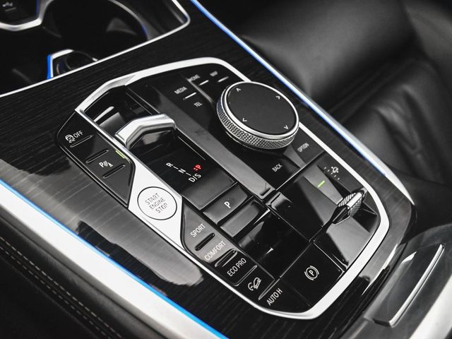 2023 BMW X7 xDrive40i - 22896092 - 27