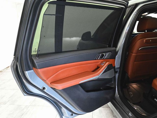 2023 BMW X7 xDrive40i - 23044054 - 11