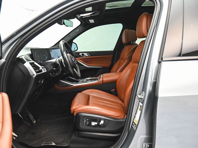 2023 BMW X7 xDrive40i - 23044054 - 36