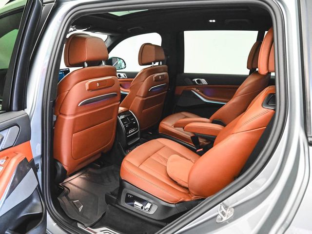 2023 BMW X7 xDrive40i - 23044054 - 39