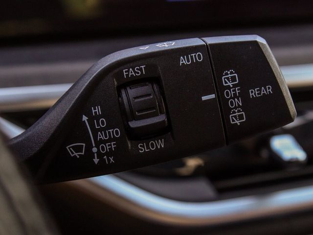 2023 BMW X7 xDrive40i - 23093765 - 27
