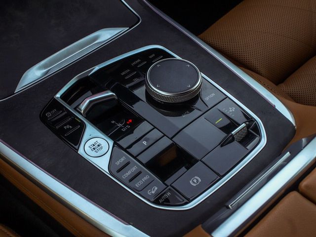 2023 BMW X7 xDrive40i - 23093765 - 28