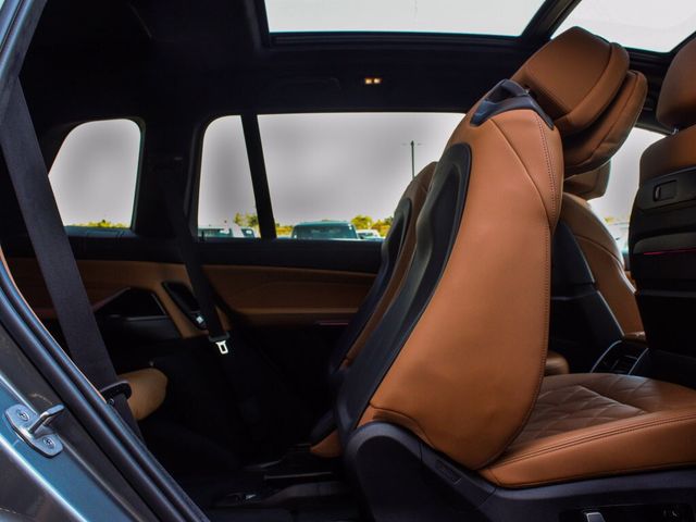 2023 BMW X7 xDrive40i - 23093765 - 37