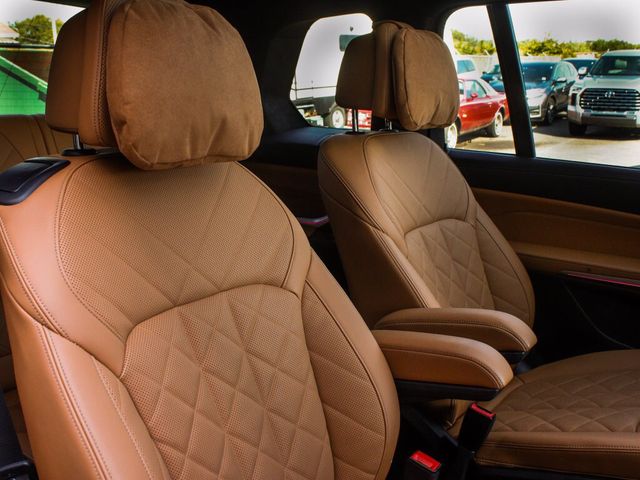 2023 BMW X7 xDrive40i - 23093765 - 39