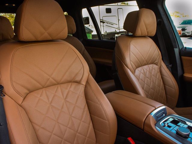2023 BMW X7 xDrive40i - 23093765 - 43