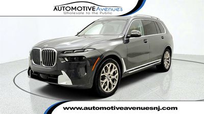 2023 BMW X7