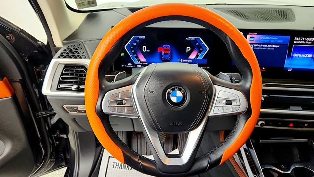 2023 BMW X7 xDrive40i SAV w/ Premium Pkg, Merino Leather & Park Assist Pkg - 23079087 - 14
