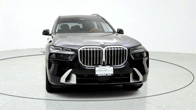 2023 BMW X7 xDrive40i SAV w/ Premium Pkg, Merino Leather & Park Assist Pkg - 23079087 - 1