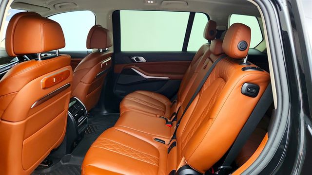 2023 BMW X7 xDrive40i SAV w/ Premium Pkg, Merino Leather & Park Assist Pkg - 23079087 - 20