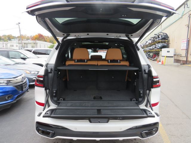2023 BMW X7 xDrive40i Sports Activity Vehicle - 22917140 - 10