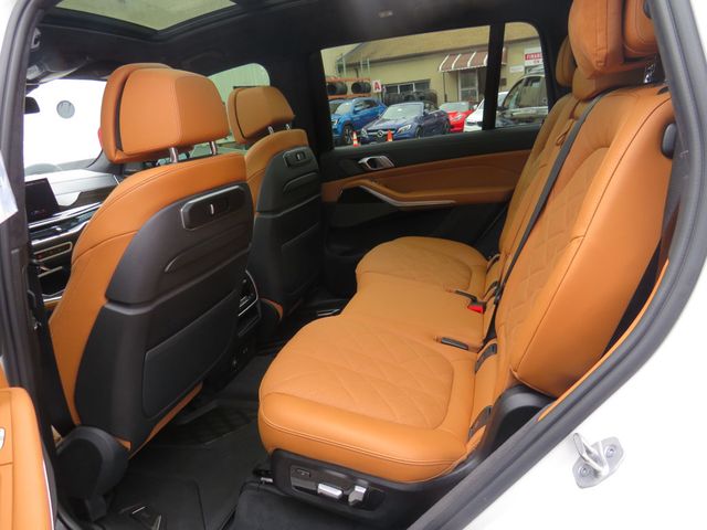 2023 BMW X7 xDrive40i Sports Activity Vehicle - 22917140 - 11