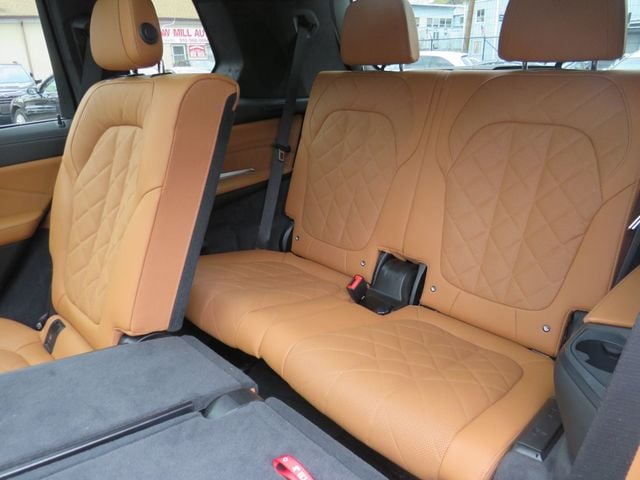 2023 BMW X7 xDrive40i Sports Activity Vehicle - 22917140 - 12