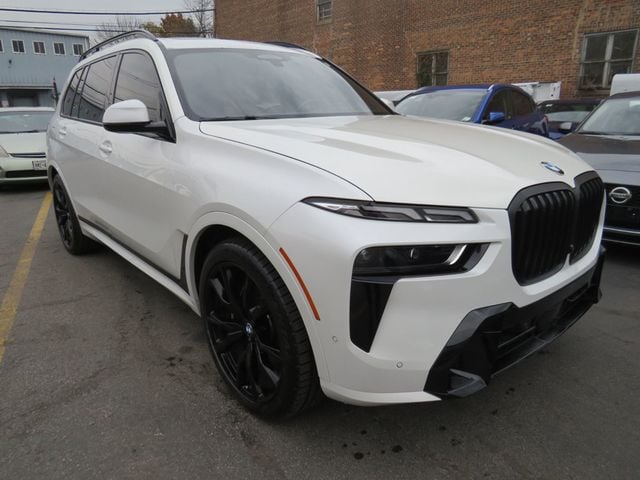 2023 BMW X7 xDrive40i Sports Activity Vehicle - 22917140 - 2