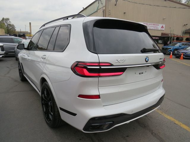 2023 BMW X7 xDrive40i Sports Activity Vehicle - 22917140 - 6