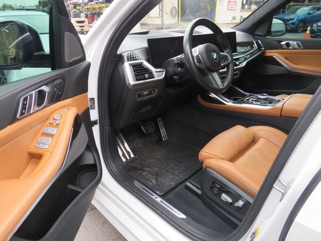 2023 BMW X7 xDrive40i Sports Activity Vehicle - 22917140 - 8