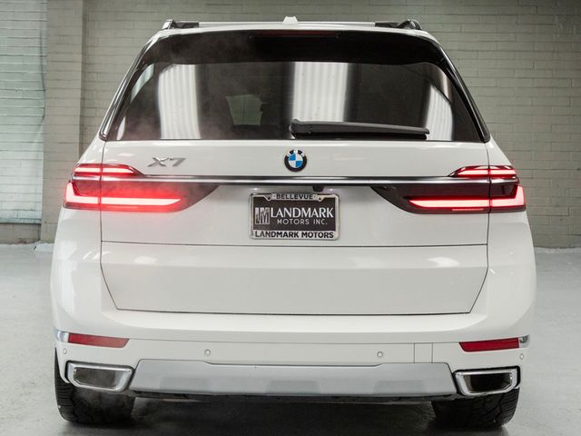 2023 BMW X7 xDrive40i Sports Activity Vehicle - 22951745 - 32