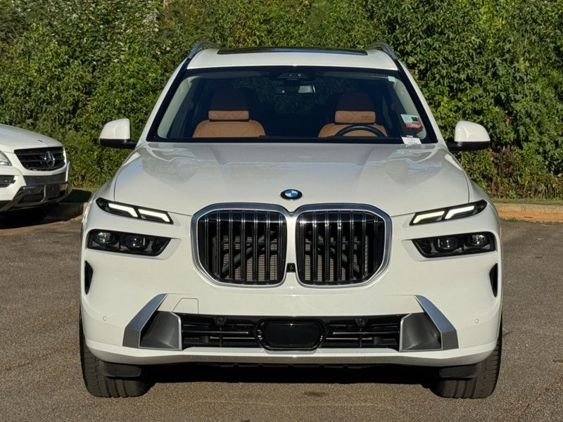 2023 Bmw X7 xDrive40i photo 2