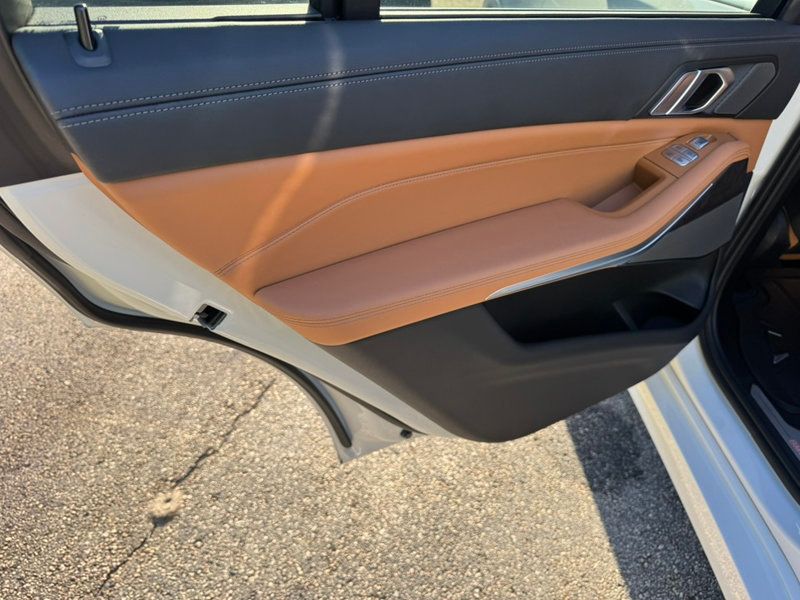 2023 Bmw X7 xDrive40i photo 21