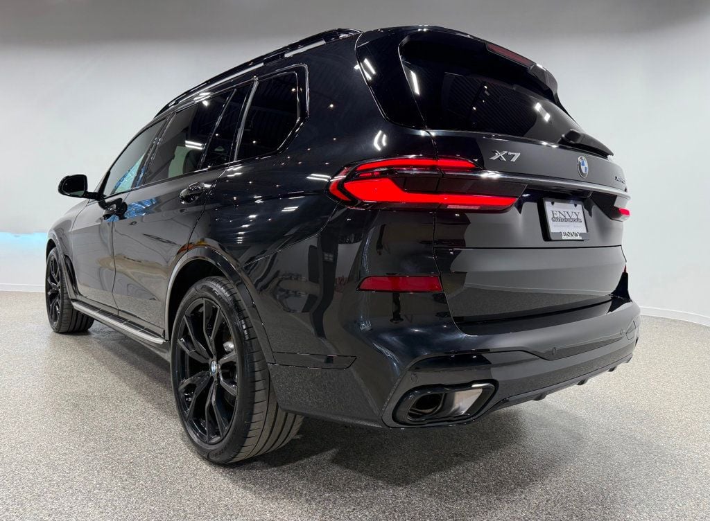 2023 BMW X7 xDrive40i Sports Activity Vehicle - 22982900 - 21