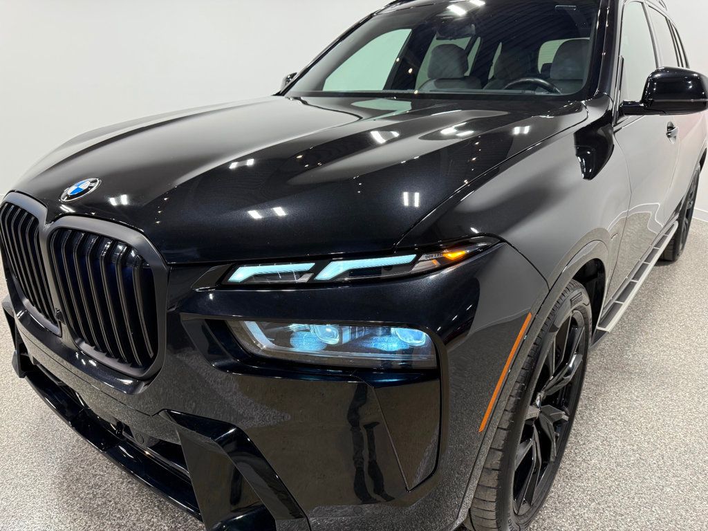 2023 BMW X7 xDrive40i Sports Activity Vehicle - 22982900 - 2