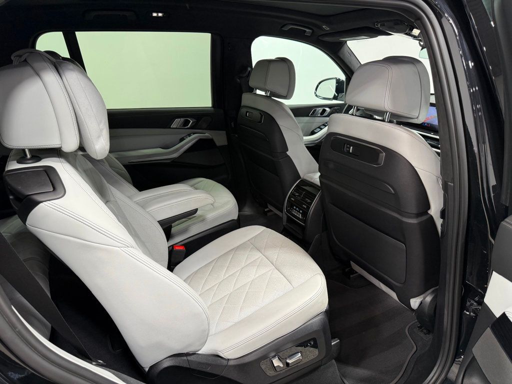 2023 BMW X7 xDrive40i Sports Activity Vehicle - 22982900 - 40