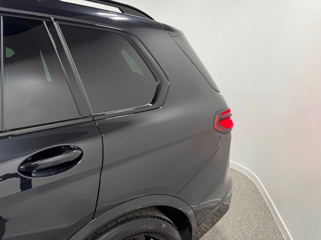 2023 BMW X7 xDrive40i Sports Activity Vehicle - 22982900 - 7
