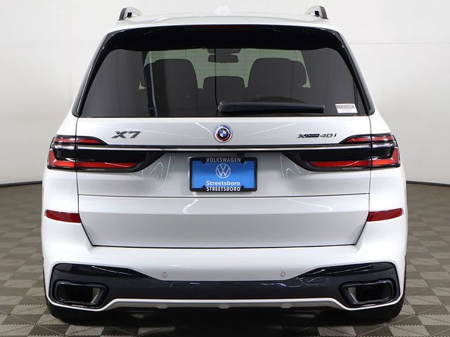 2023 BMW X7 xDrive40i Sports Activity Vehicle - 23035724 - 19