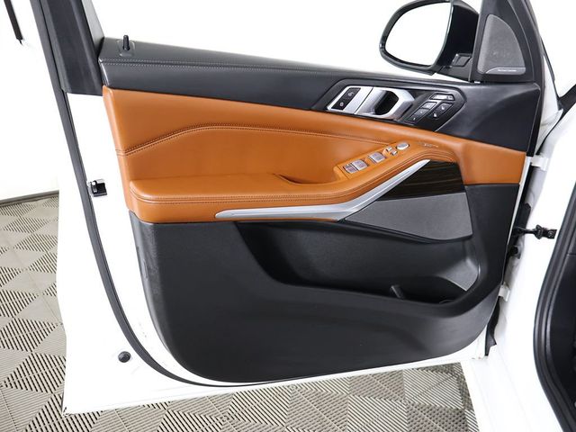 2023 BMW X7 xDrive40i Sports Activity Vehicle - 23035724 - 30
