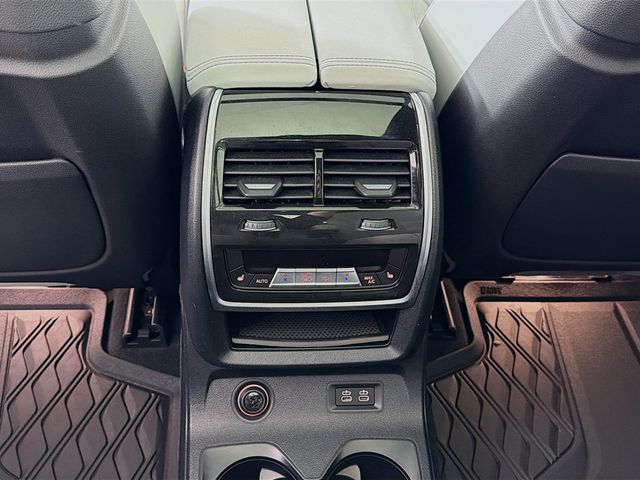 2023 BMW X7 xDrive40i Sports Activity Vehicle - 23025877 - 25