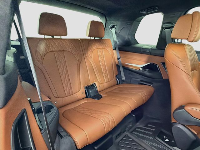 2023 BMW X7 xDrive40i Sports Activity Vehicle - 23035317 - 29