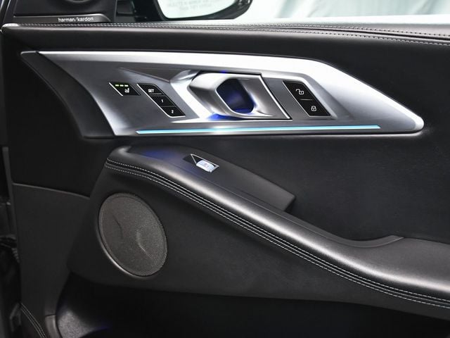 2023 BMW XM Base - 22934965 - 19