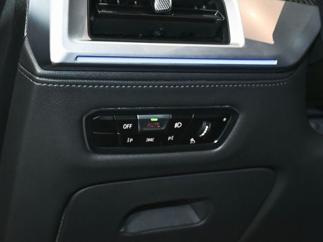 2023 BMW XM Base - 22934965 - 24