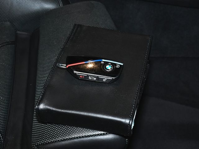 2023 BMW XM Base - 22934965 - 85