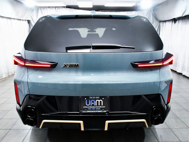 2023 BMW XM Base