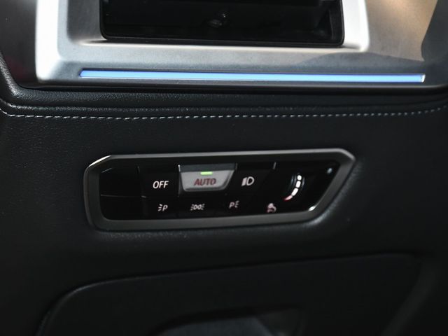 2023 BMW XM Base - 22968760 - 24