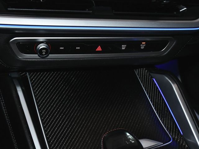 2023 BMW XM Base - 22968760 - 46