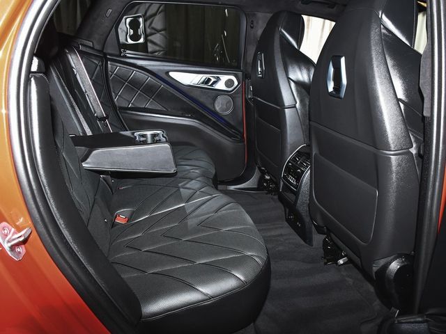 2023 BMW XM Base - 22968760 - 63