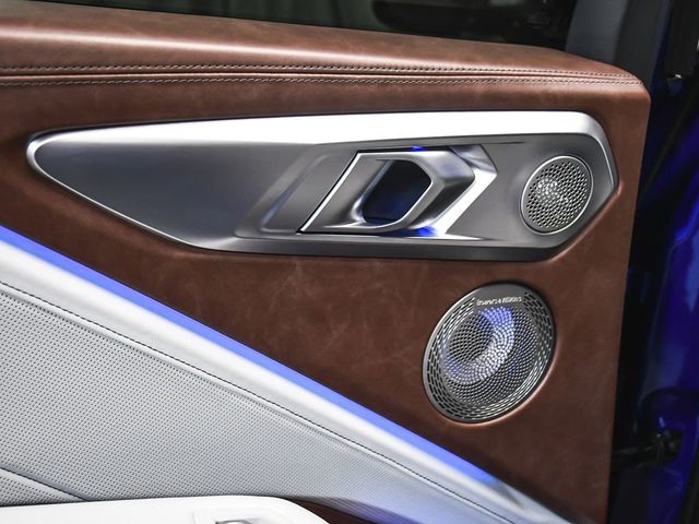 2023 BMW XM Base - 23019179 - 13