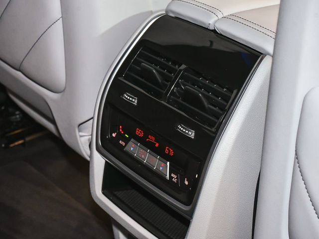 2023 BMW XM Base - 23019179 - 57